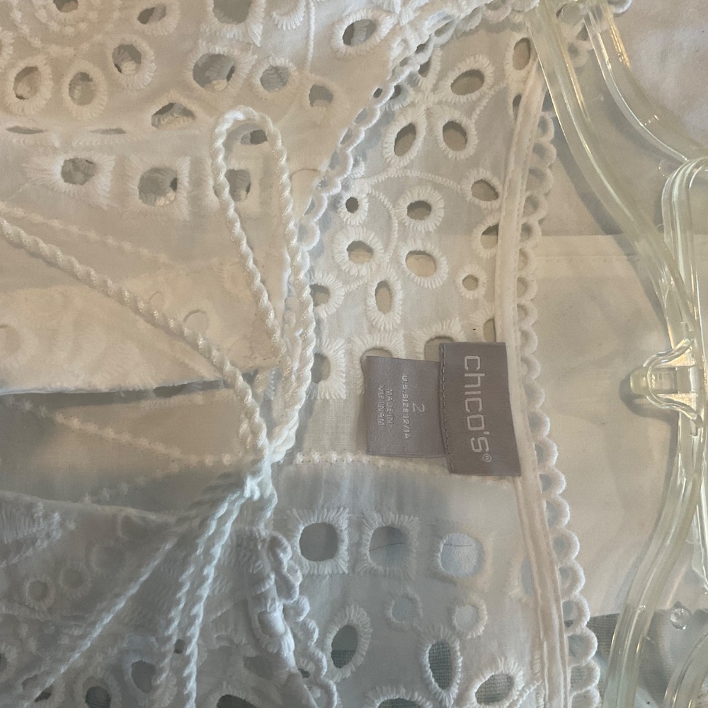 White Eyelet Blouse - Picture 4 of 6